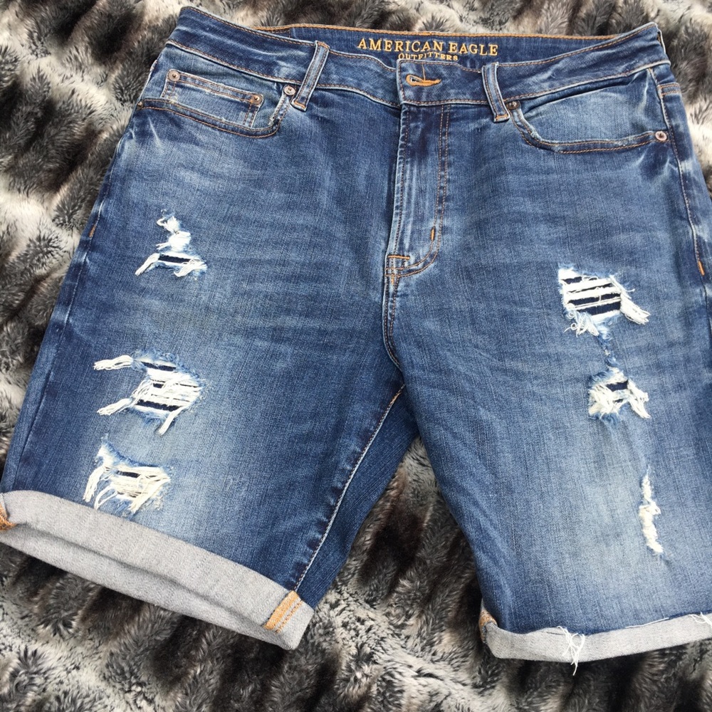 American Eagle Outfitters shorts